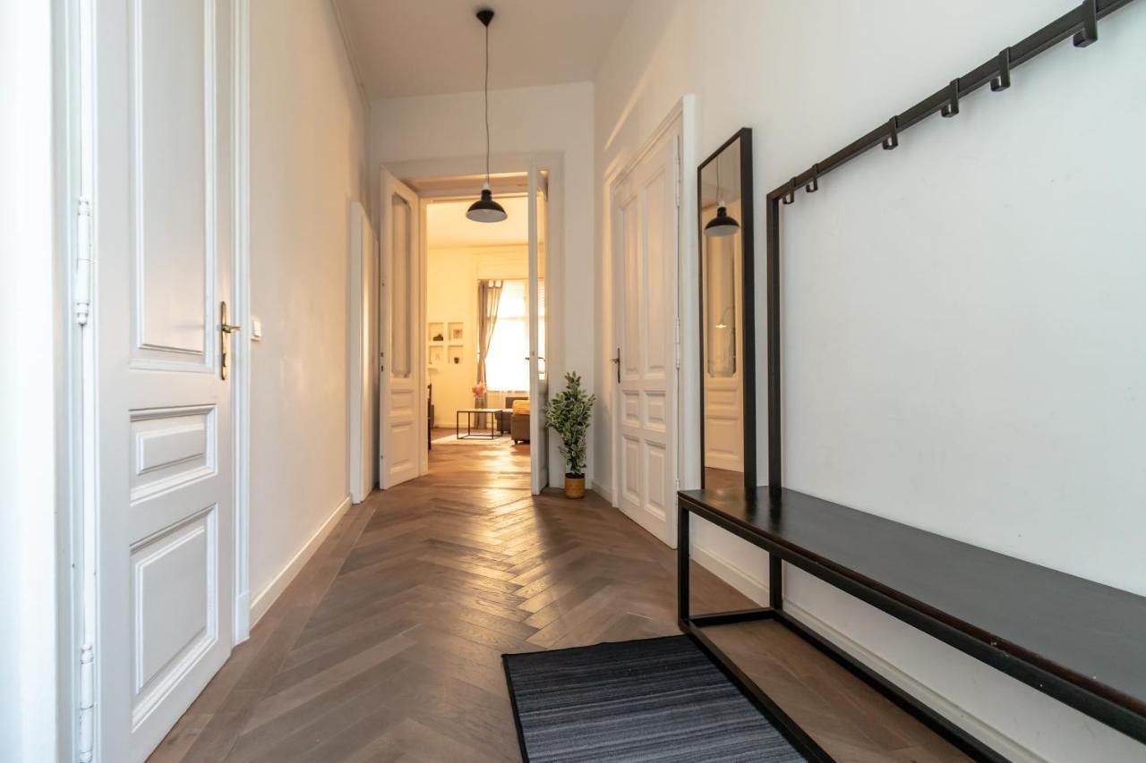 Friendly Home In The Center With 2Bedrooms Budapeste Exterior foto
